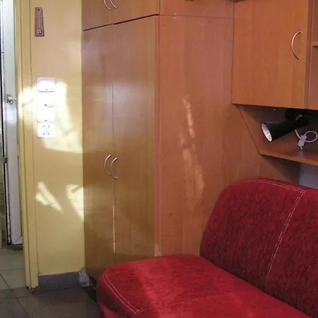 Apartment P4 Kawalerka Mala Samodzielna Z Antresola Halczyna 9 Alfa Krakow